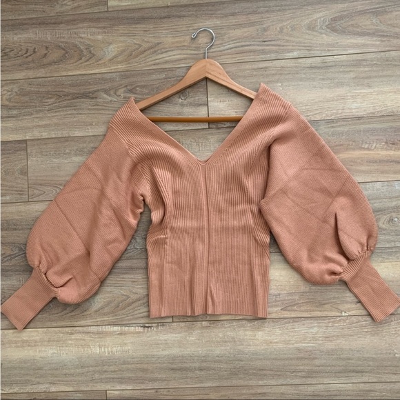 V-Neck Balloon Sleeve Rib Sweater - Picture 6 of 11